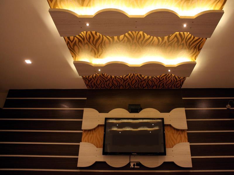 Sbs Grand Hotel Coimbatore Exterior foto